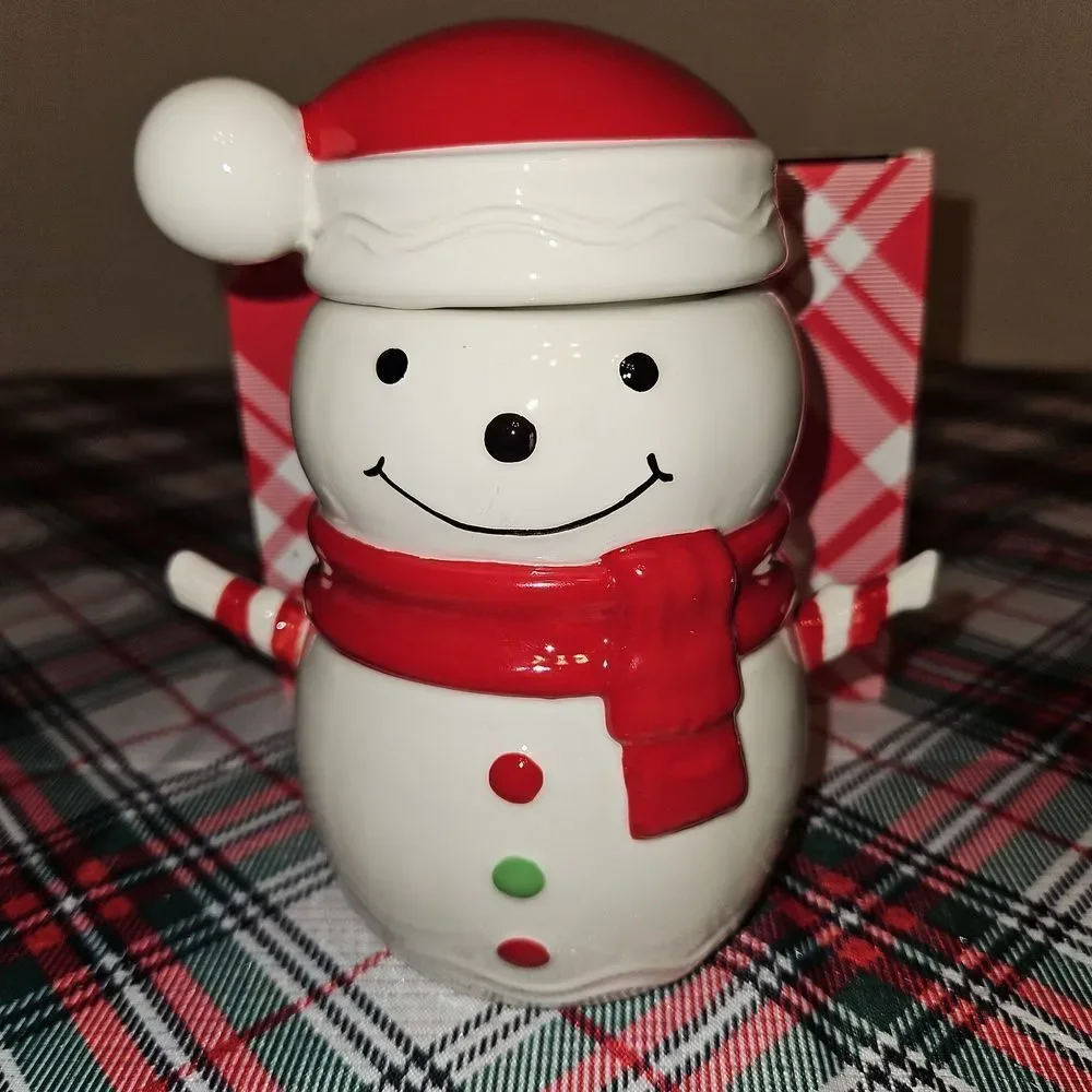 Slatkin & Co. Snowman Evergreen Scented Candle & Decorative Jar